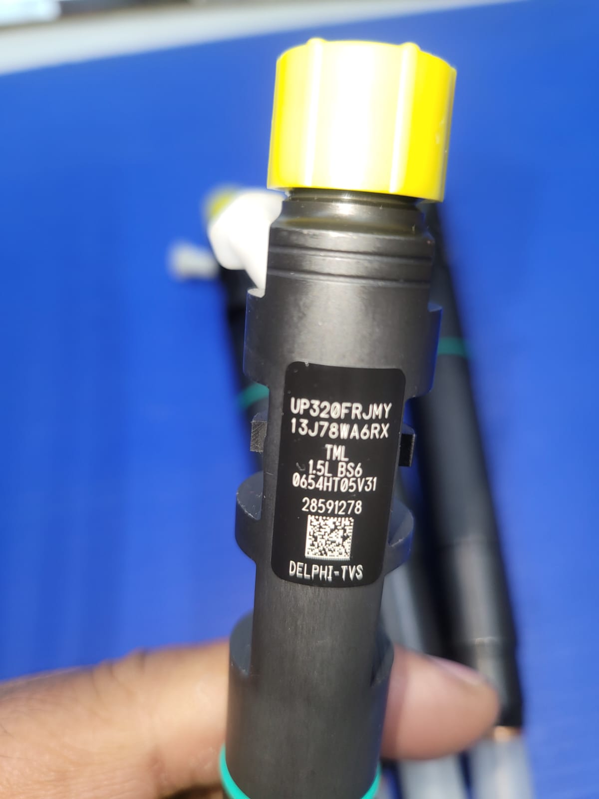 Delphi Fuel Injector TML 28591278 for Tata Diesel Engines