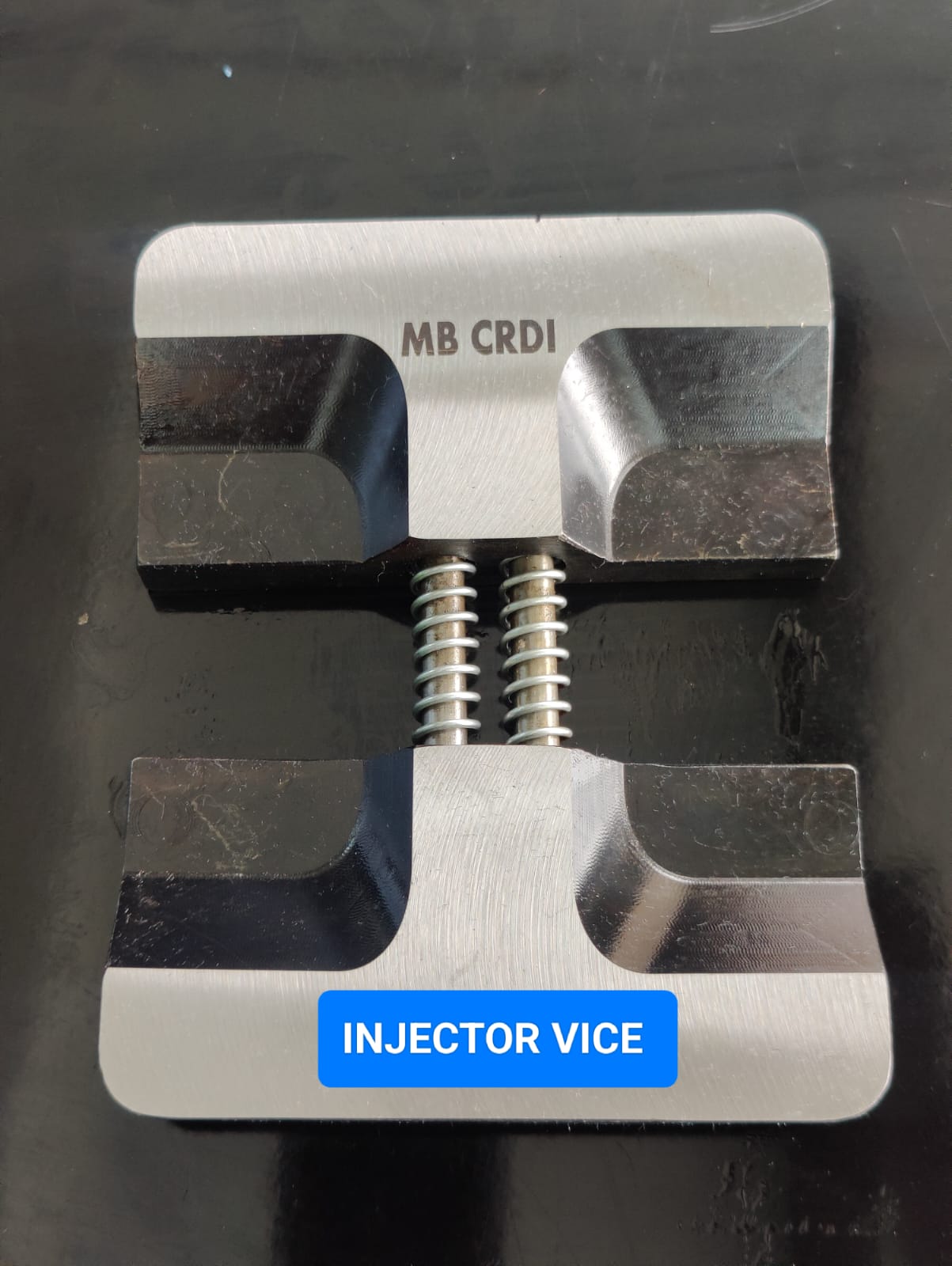 Injector Mounting Plate
